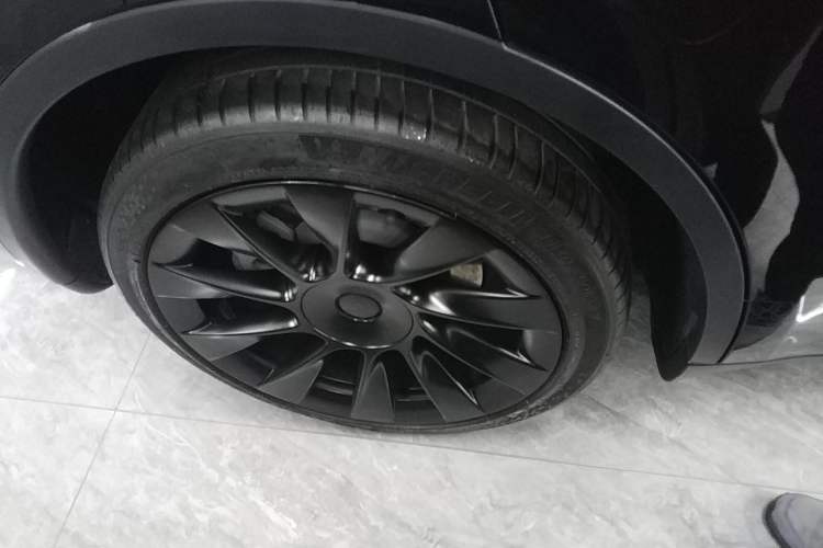 Used Tesla Model Y 2022 Rear-Wheel-Drive Version
