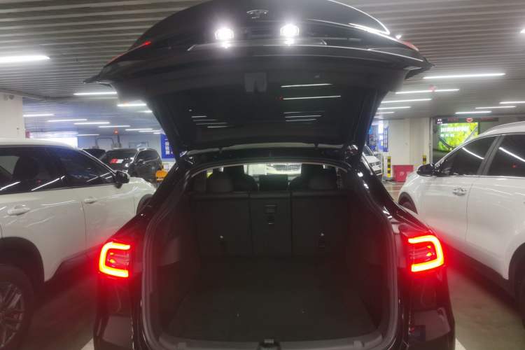 Used Tesla Model Y 2022 Revised Version Long-Range All-Wheel Drive
