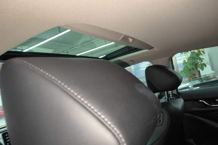 Used Honda Accord 2018 Rui Hybrid 2.0L Rui Ling Edition China VI
