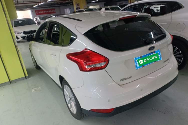 Used Ford Focus 2017 Hatchback 1.6L Automatic Fashion Edition Smart Drive Version