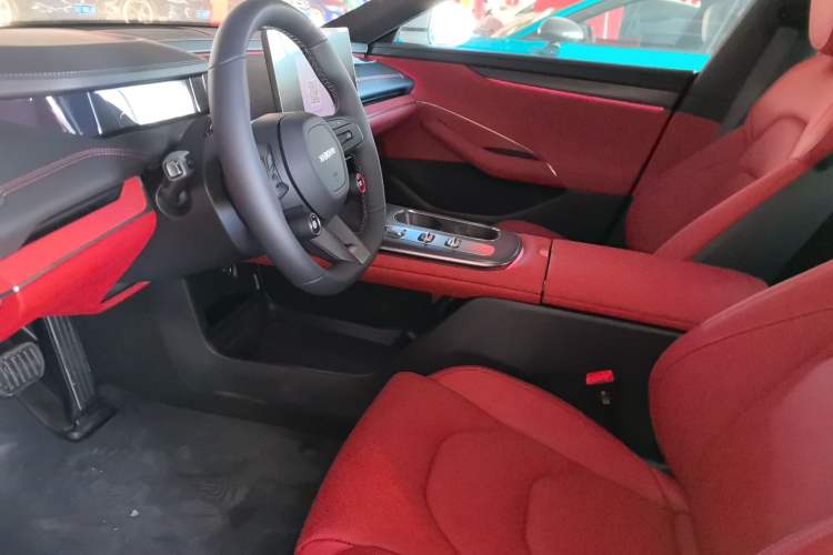 Used  SU7 2024 Rear-Drive Long-Range Intelligent Driving Version