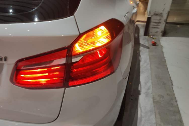 Used BMW 2 Series Active Tourer 2016 218i Fashion Model