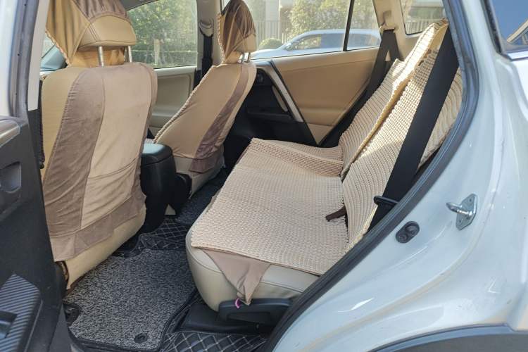 Used Toyota RAV4 2013 2.5L Automatic 4x4 Elite Edition
