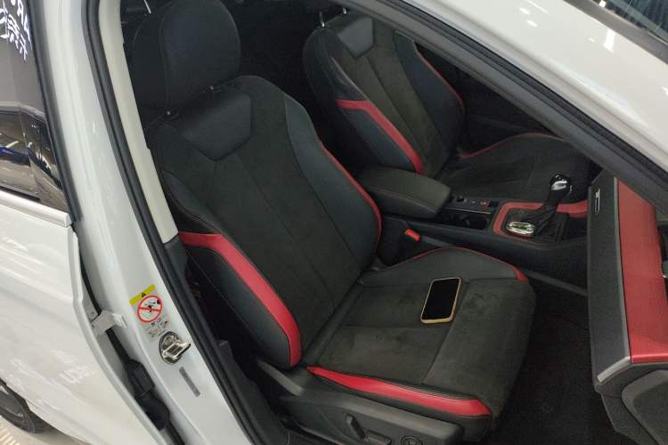 Used Audi Q3 2020 35 TFSI Fashion Dynamic Model
