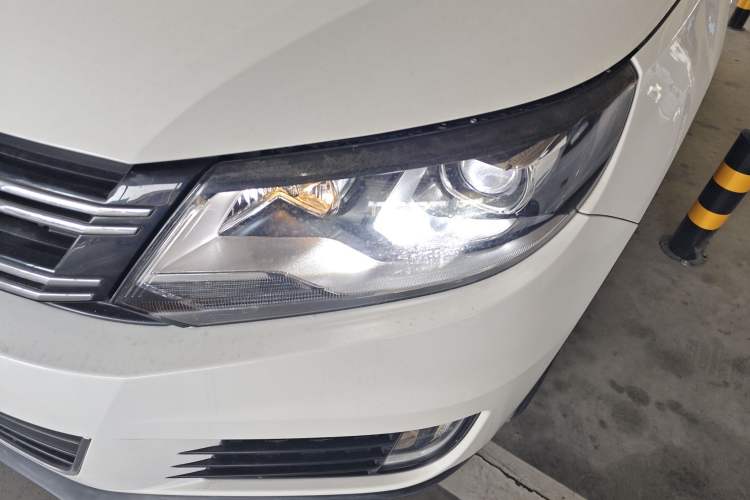 Used Volkswagen Tiguan L 2014 1.8TSI Automatic 2WD 30th Anniversary Edition
