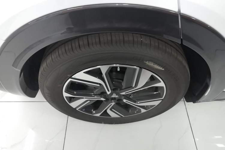 Used NETA U 2023 Neta U-Ⅱ 500 U Show Edition – Lithium Iron Phosphate