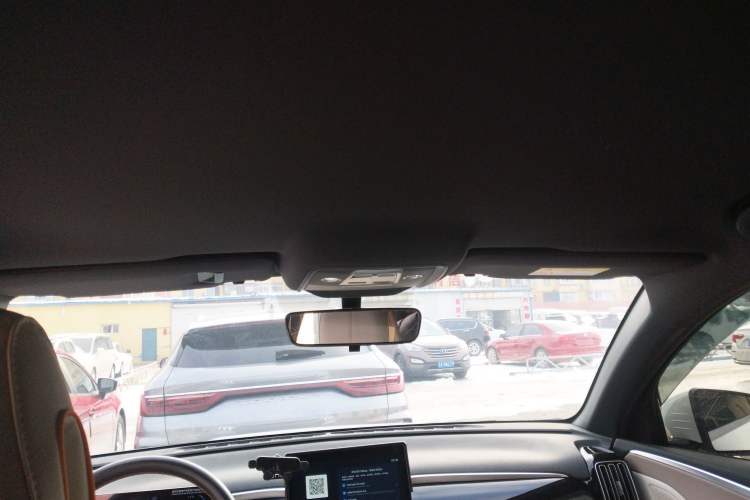 Used BYD Song Pro New Energy 2024 HONOR Edition DM-i 71KM Navigation Model