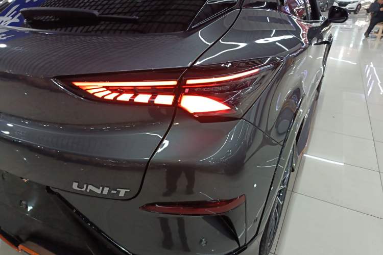 Used Changan UNI-T 2022 1.5T Sport Edition Flagship Version