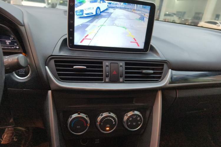 Used Mazda CX-4 2018 2.0L Automatic Two-Wheel Drive Blue Sky Dynamic Version China V Standard
