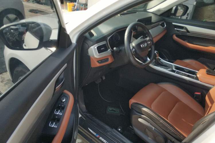 Used Geely Auto Vision X6 2020 1.4T CVT Luxury Edition