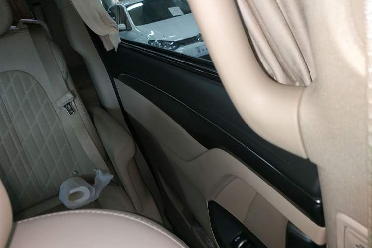 Used Buick GL8 2022 ES Land Cruiser 653T Smart Luxury Model
