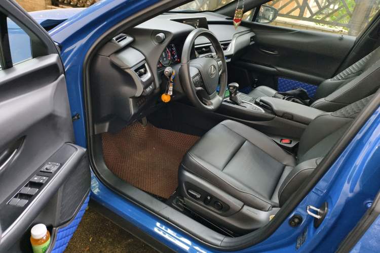 Used Lexus UX 2020 260h Explore & Adventure Edition