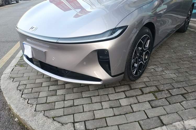 Used  A07 2025 Range-Extended "True Fragrant" Edition 230 Flagship Model
