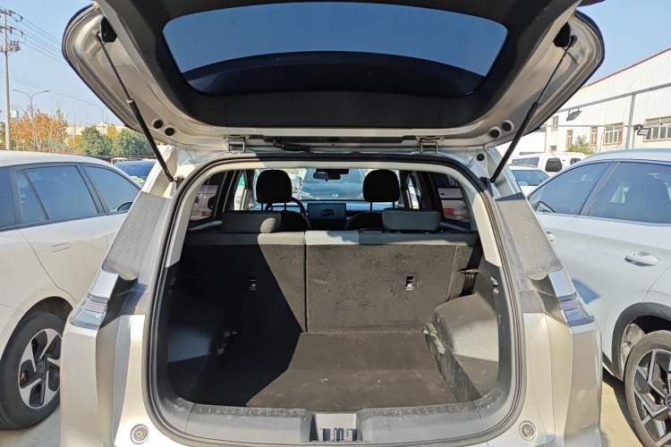 Used AION Y 2023 Plus 510 Enjoy Edition
