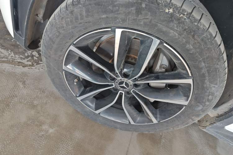 Used Mercedes-Benz GLC 2021 GLC 300 L 4MATIC Dynamic Model
