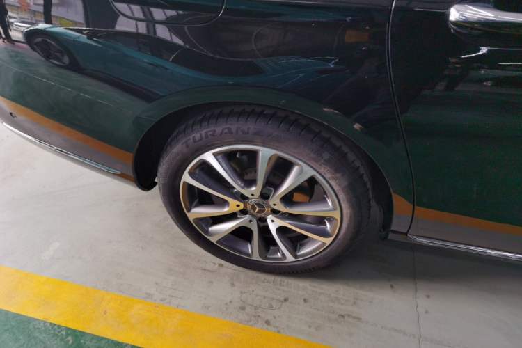 Used Mercedes-Benz E-Class 2018 Facelifted E 300 L Stylish Version
