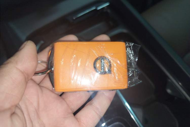 Used Volvo XC60 2022 B5 4x4 Zhiyi Luxury Edition