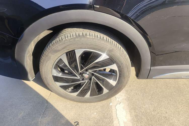 Used Hongqi HS7 PHEV 2024 2.0T PHEV Four-Wheel Drive Flagship Edition 7 Seats
