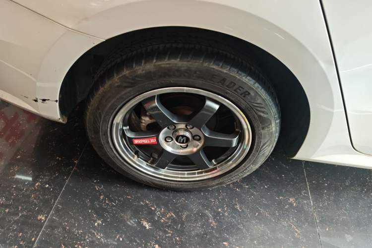 Used Volkswagen Gran Lavida 2015 230TSI DSG Comfort Edition
