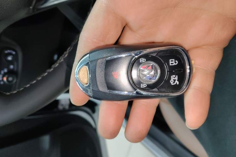 Used Buick Regal 2020 552T Luxury Version
