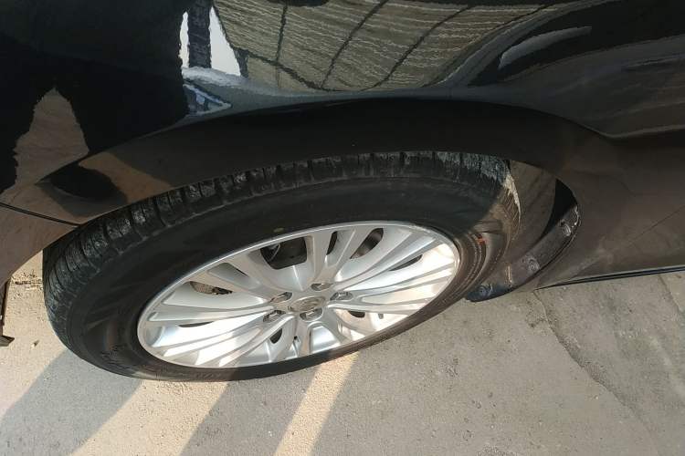 Used Buick GT 2015 15N Automatic Elite Version
