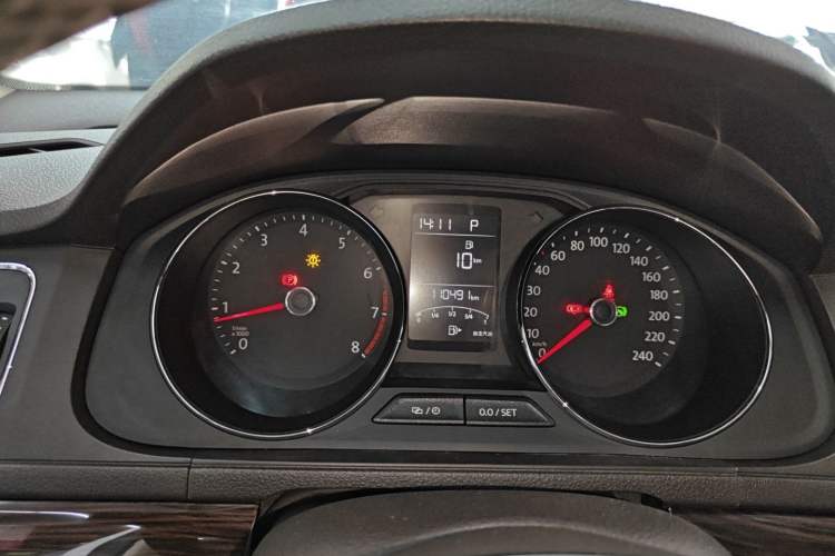 Used Volkswagen Lavida 2015 230TSI DSG Comfort Edition