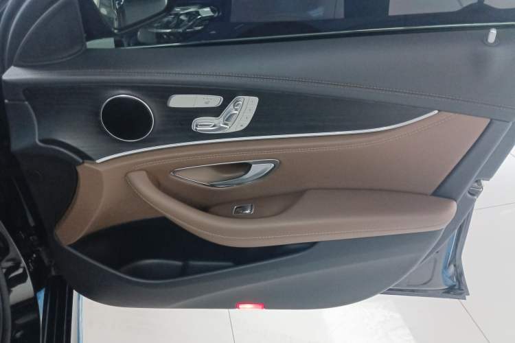 Used Mercedes-Benz E-Class 2021 E 300 L Sporty and Stylish Model
