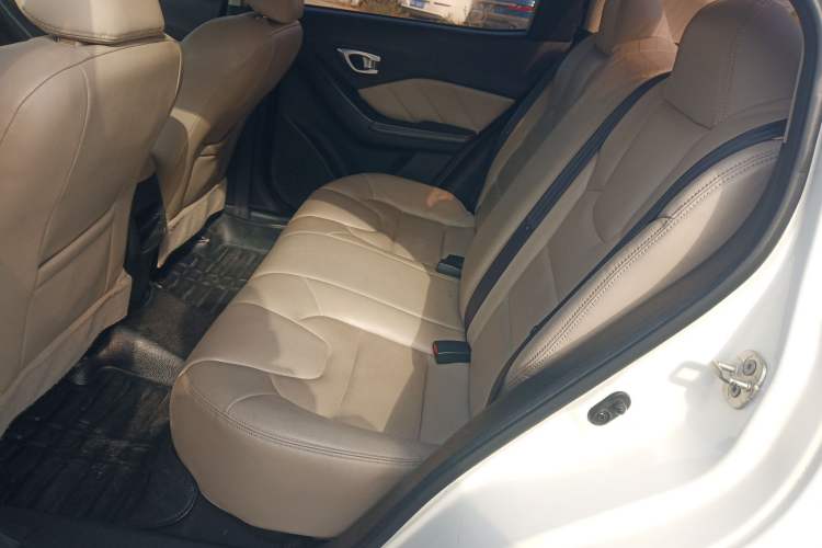 Used GAC Trumpchi GA3S Vision 2014 1.6L Automatic Luxury ESP Version