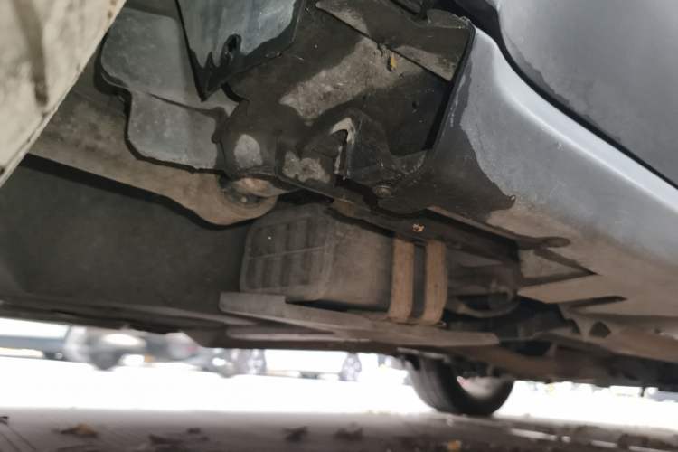 Used Land X7 2015 2.0T Panoramic Prestige Edition
