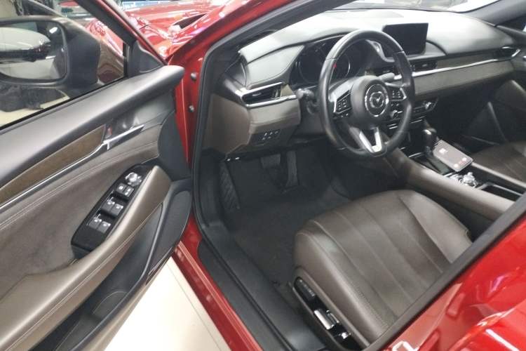 Used Mazda Atenza 2021 2.5L Blue Sky Prestige Edition
