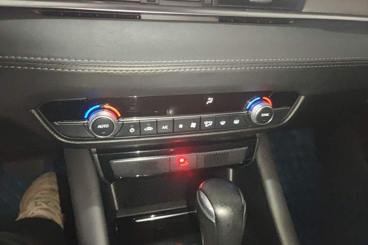 Used Mazda Atenza 2021 2.0L Blue Sky Luxury Edition
