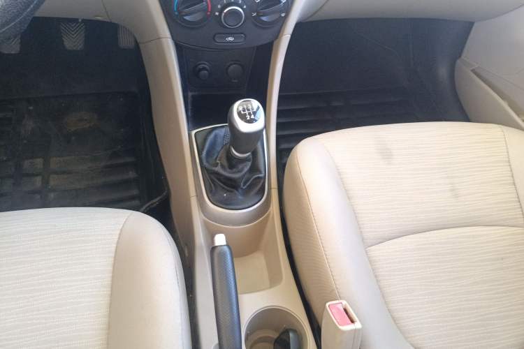 Used Hyundai Verna 2014 1.4L Manual Smart GLS Trim