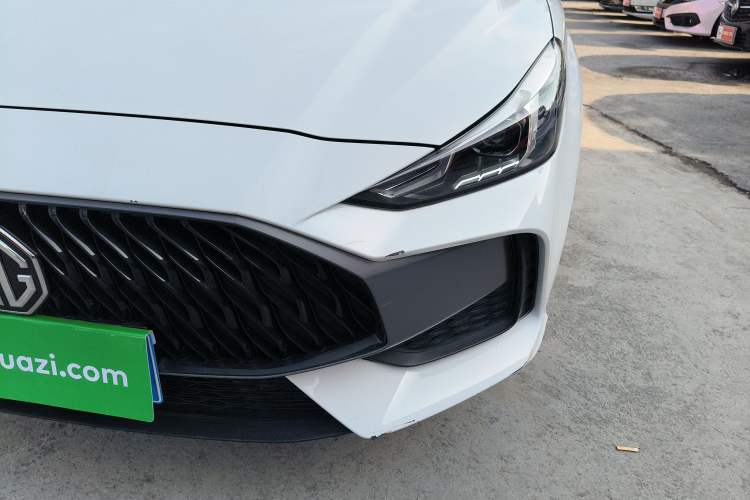 Used MG 5 2022 180 DVVT CVT Youth Luxury Edition
