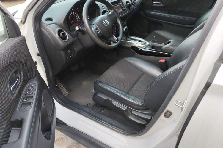 Used Honda XR-V 2017 1.8L EXi CVT Comfort Version
