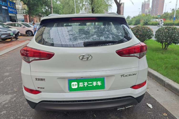 Used Hyundai Tucson 2015 1.6T Dual-Clutch Two-Wheel-Drive Smart Model
