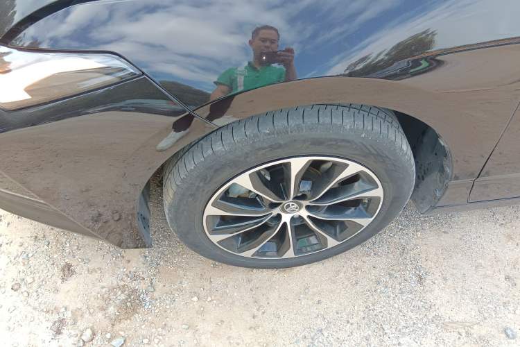 Used Toyota Avalon 2022 Dual-Engine 2.5L Luxury Edition