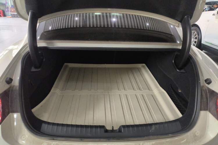 Used  SU7 2024 Rear-Drive Long-Range Intelligent Driving Version