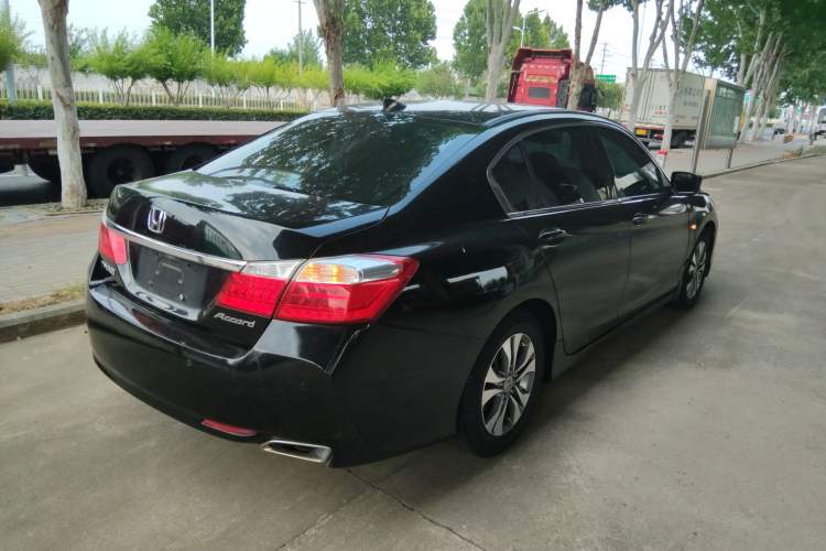 Used Honda Accord 2014 2.0L EX Luxury Edition
