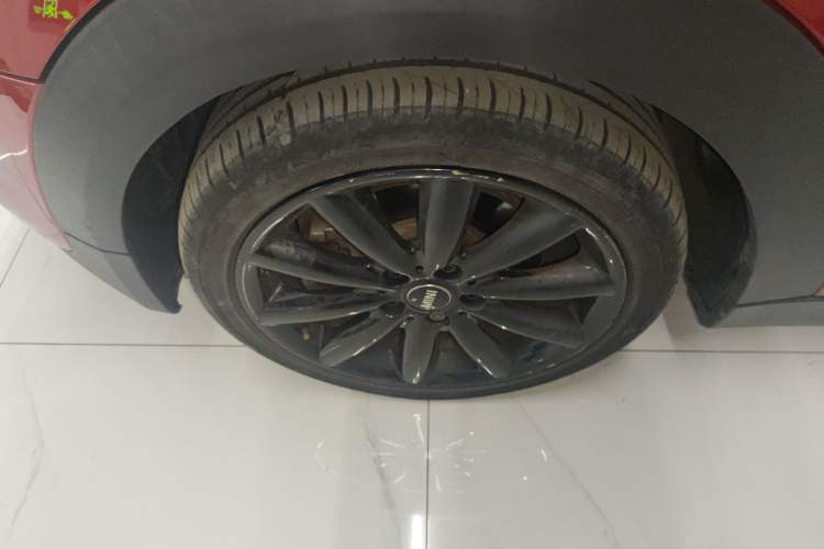 Used  MINI 2016 2.0T COOPER S Pioneer Edition Five-Door Model
