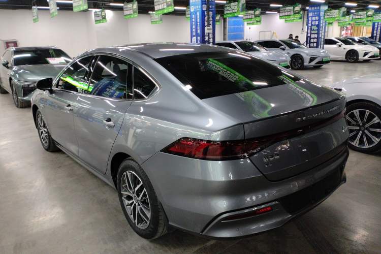 Used BYD Qin PLUS 2021 EV 500KM Luxury Model