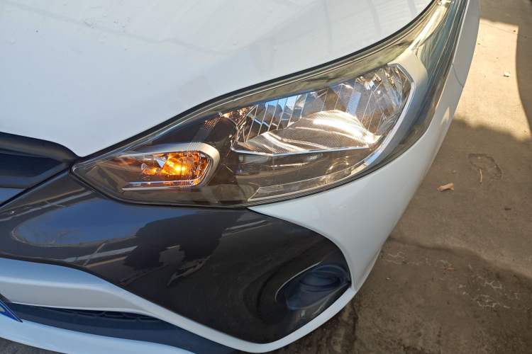 Used Toyota YARiS L 2016 Revised 1.5E CVT Charming Edition
