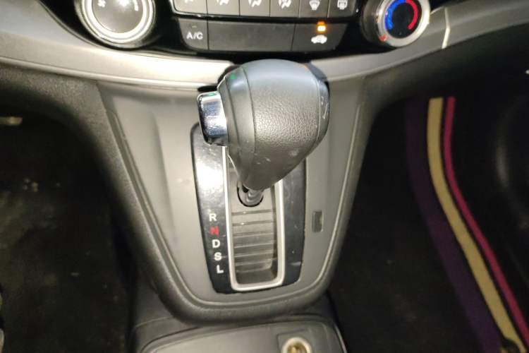 Used Honda CR-V 2016 2.0L two-wheel drive Urban Edition