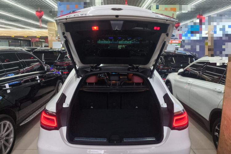 Used Mercedes-Benz GLC Coupe 2020 GLC 300 4MATIC Coupe SUV
