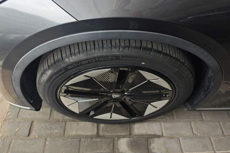 Used  SL03 2023 SL03i 515MAX Pure Electric Version