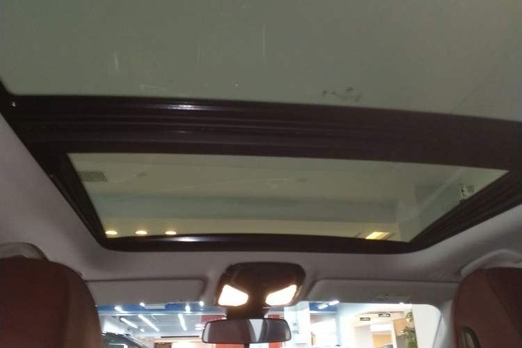 Used BMW i3 2022 eDrive 35 L
