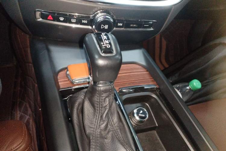 Used Volvo S60 2020 T4 Zhiyuan Luxury Edition
