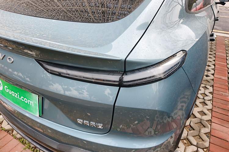 Used ONVO L60 2024 60 kWh Rear-Drive Version