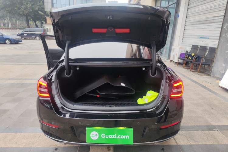 Used Hongqi H5 2022 Classic Model Facelift 1.5T DCT Qiyun Edition
