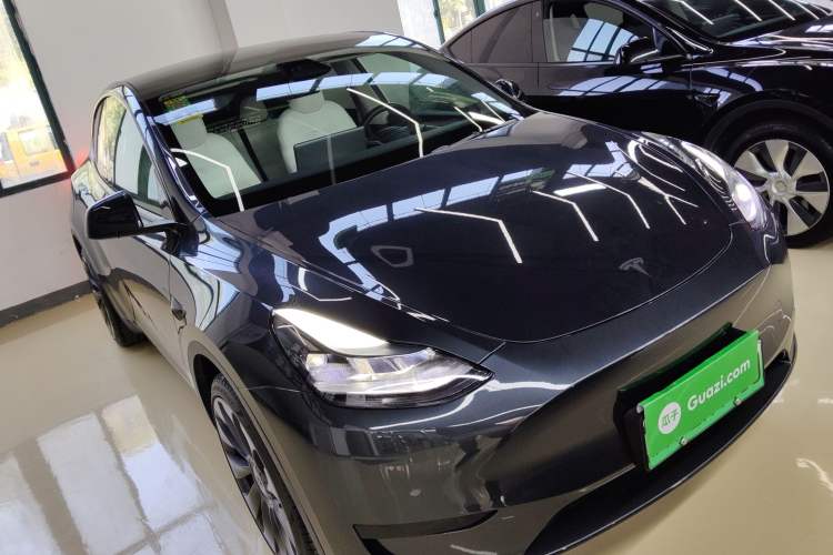 Used Tesla Model Y 2024 Rear-Wheel-Drive Version
