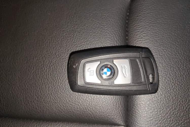 Used BMW 1 Series 2013 Facelifted 118i Leading Edition